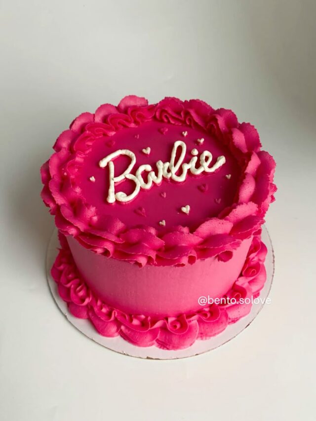 Bolo Barbie