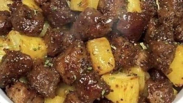BIFE NA MANTEIGA DE ALHO
