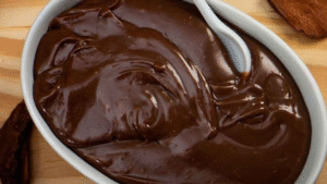 Leia mais sobre o artigo BRIGADEIRO DE COLHER