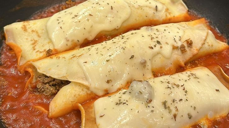 MASSA DE PANQUECA DE FRANGO COM CATUPIRY