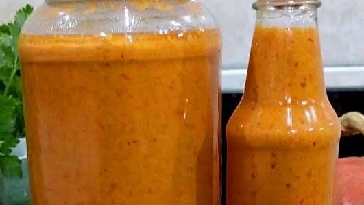Molho de Pimenta Caseiro com Toque Frutado