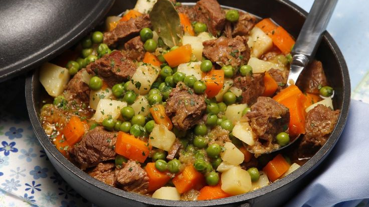 Carne com Cenoura e Ervilha