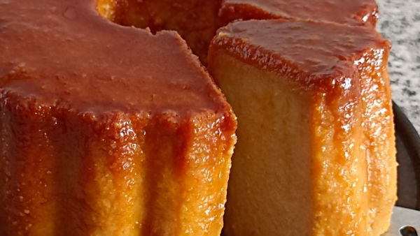 Pudim de pão mais saudável sem açúcar e sem farinha