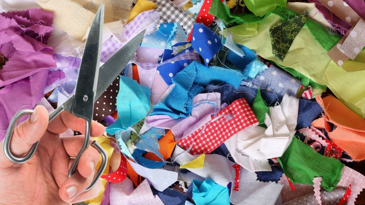 Leia mais sobre o artigo Artesanato com Tecidos: Ideias Criativas para Transformar Retalhos em Lucro