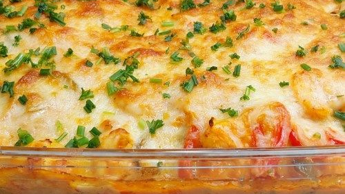 FILÉ DE PEIXE AO MOLHO CREMOSO