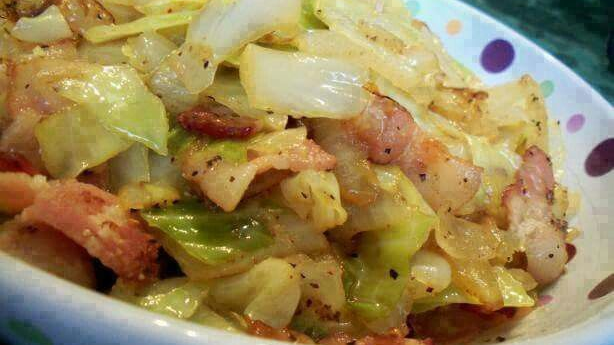 Repolho Frito com Batata e Bacon