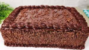 Leia mais sobre o artigo Bolo de Brigadeiro