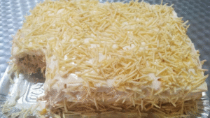 Leia mais sobre o artigo Torta salgada de pão de forma e frango defumado