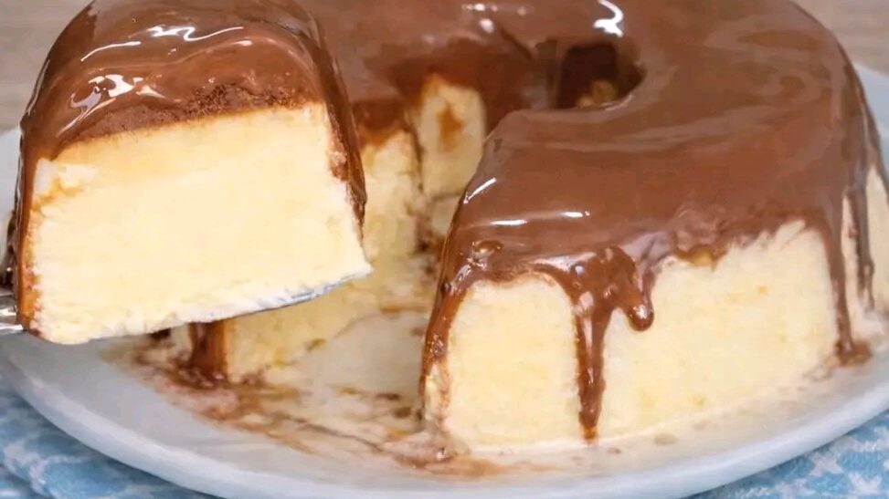 Leia mais sobre o artigo Sorvetão Cremoso de Leite em Pó com Chocolate