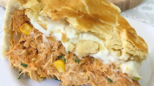 Leia mais sobre o artigo Empadão de Frango que Derrete na Boca