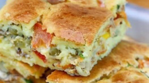 Leia mais sobre o artigo Torta Salgada de Legumes Cremosa de Liquidificador