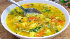 Leia mais sobre o artigo Sopa Fit Detox e Nutritiva: Leve, Saborosa e Perfeita Para Emagrecer com Saúde